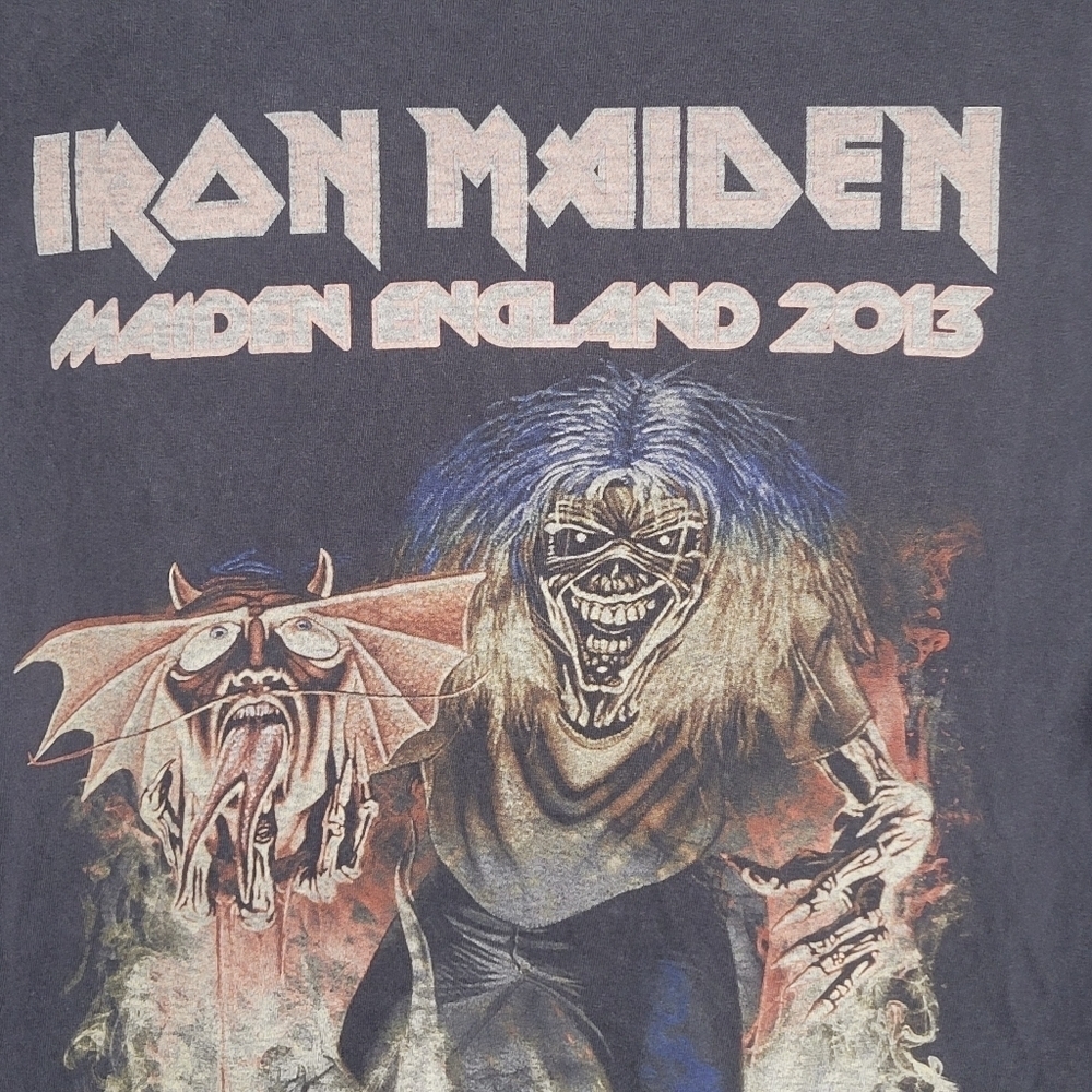 Iron Maiden Maiden England 2013 Tour T-Shirt Mens Size Medium RARE - Picture 3 of 6